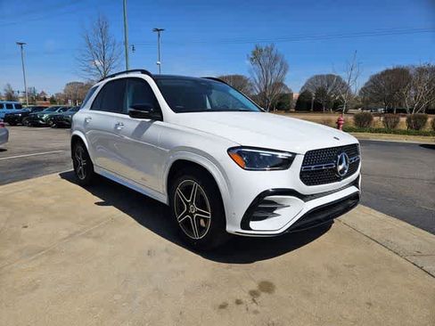 Used 2026 Mercedes-Benz GLE 350 4MATIC image 3