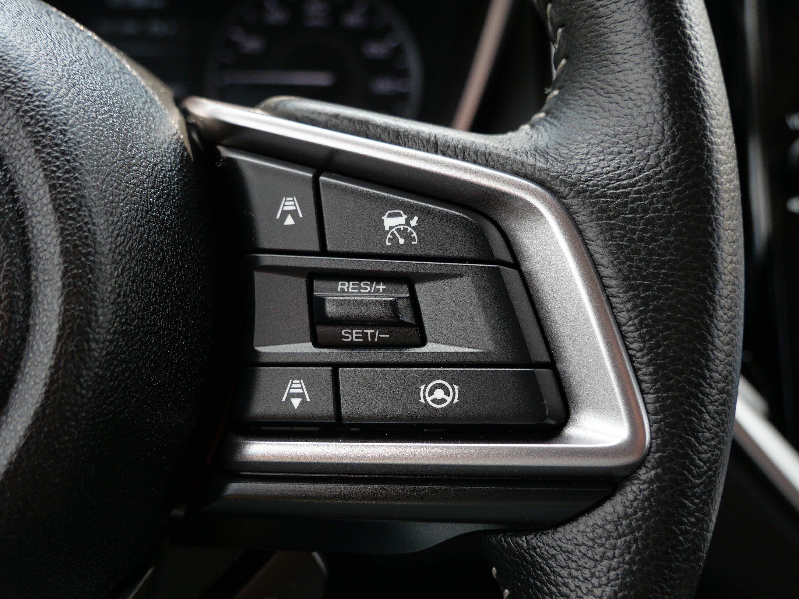 Used 2024 Subaru Ascent Limited AWD/4WD image 29