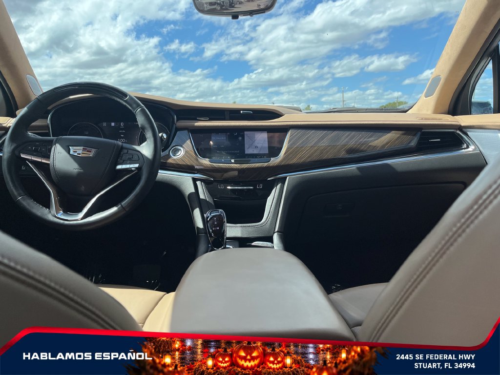 Used 2023 Cadillac XT6 Premium Luxury w/ Platinum Package AWD/4WD image 16