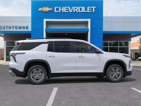 New 2026 Chevrolet Traverse LT image 29