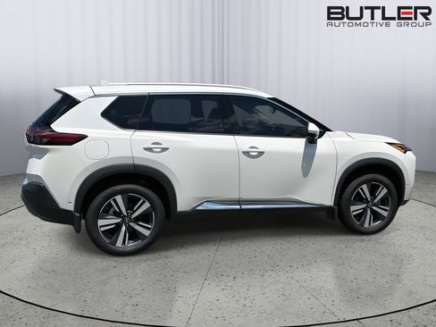 Used 2023 Nissan Rogue SL w/ SL Premium Package FWD image 7
