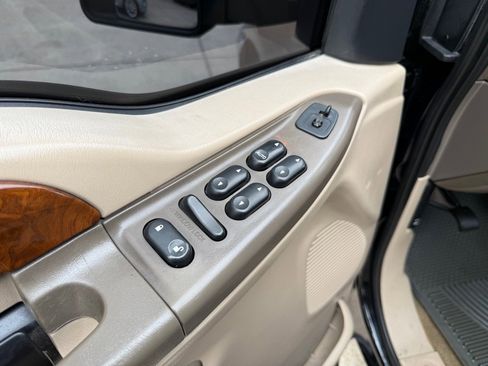 Used 2002 Ford F250 2WD Crew Cab Super Duty image 21