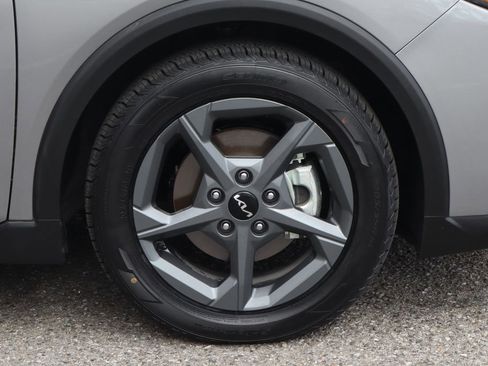 Used 2025 Kia K4 FWD image 42