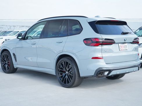 New 2026 BMW X5 sDrive40i w/ M Sport Package RWD image 7