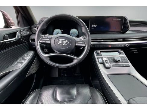 Used 2024 Hyundai Palisade Calligraphy image 8