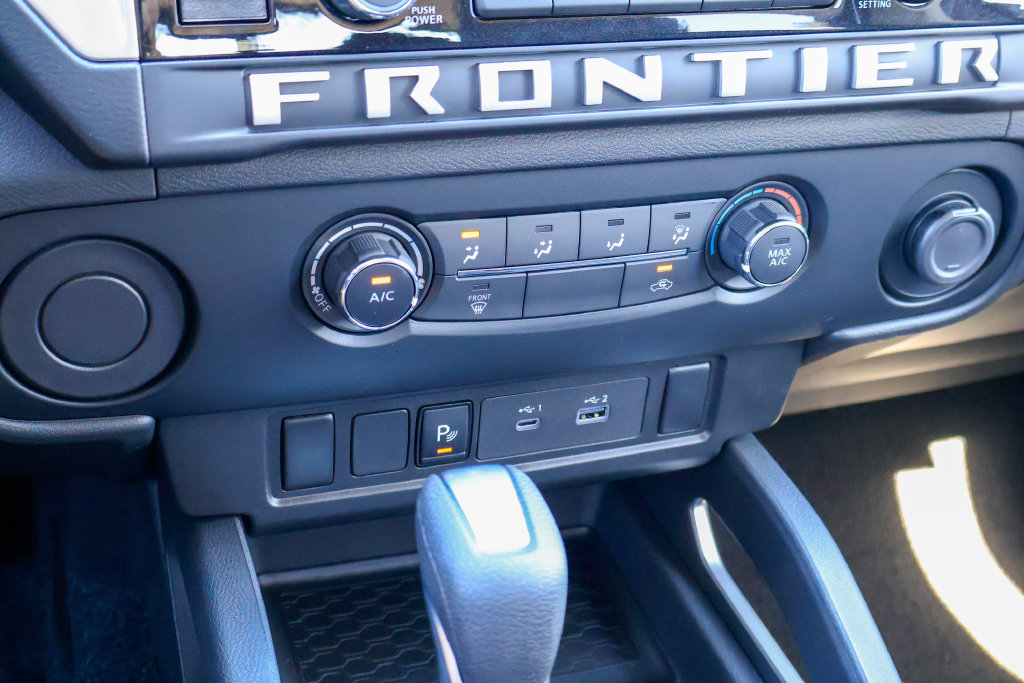 New 2027 Nissan Frontier SV RWD image 12