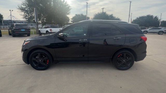 Used 2020 Chevrolet Equinox Premier w/ Premier Redline Edition FWD image 5