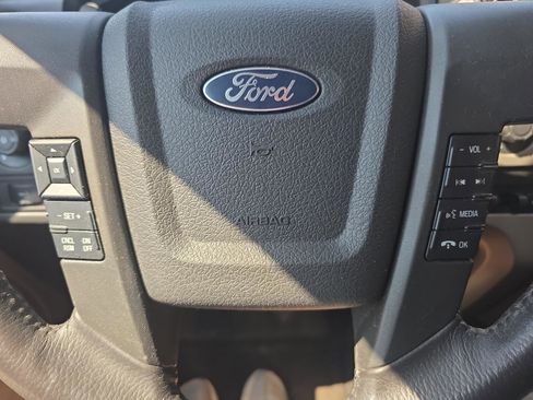 Used 2014 Ford F150 XLT w/ Equipment Group 302A Luxury image 11