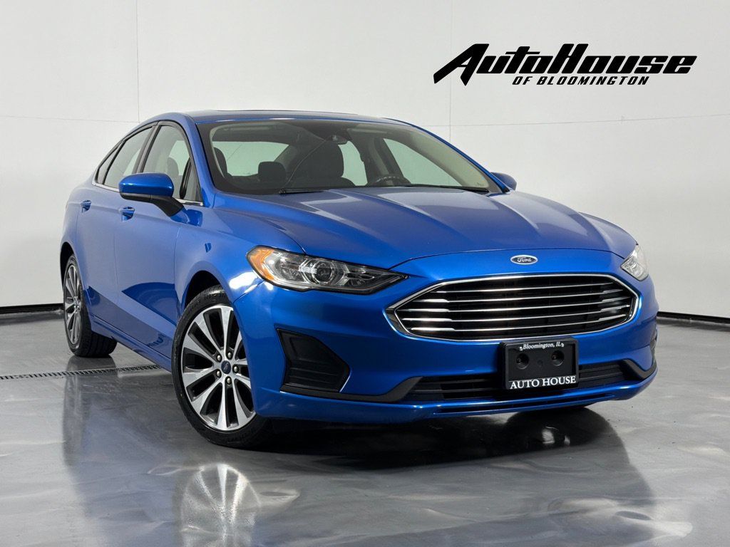 Used 2020 Ford Fusion SE AWD/4WD image 1
