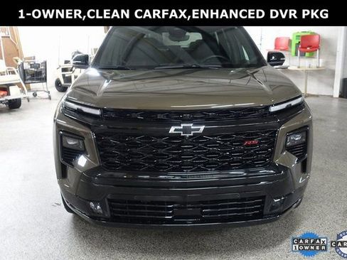 Used 2024 Chevrolet Traverse RS w/ LPO, Floor Liner Package image 2