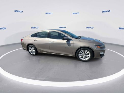 Used 2022 Chevrolet Malibu LT image 9