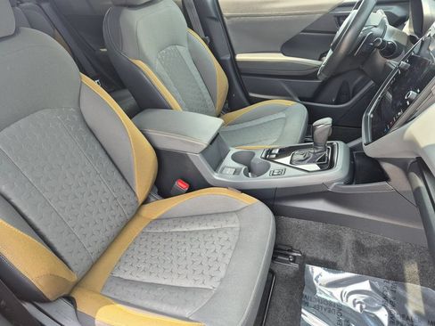 Used 2024 Subaru Crosstrek 2.5i Sport w/ Crosstrek Mirror Package AWD/4WD image 16
