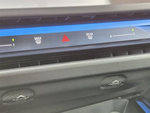 New 2026 BMW X3 xDrive30 w/ M Sport Package image 22