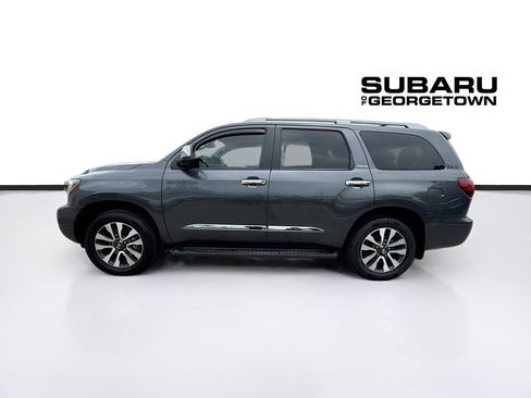Used 2019 Toyota Sequoia Limited w/ Safety & Convenience Package RWD image 4