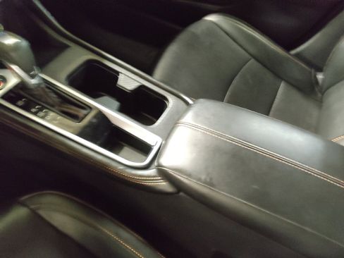 Used 2022 Nissan Sentra SR w/ SR Premium Package FWD image 26