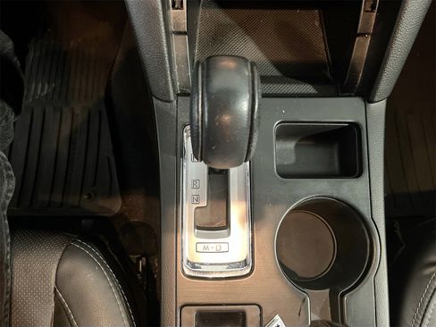 Used 2017 Subaru Outback 2.5i Limited w/ Popular Package #5 image 16