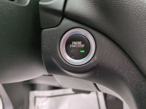 Certified 2019 Chevrolet Equinox LT w/ LPO, Blackout Package image 16