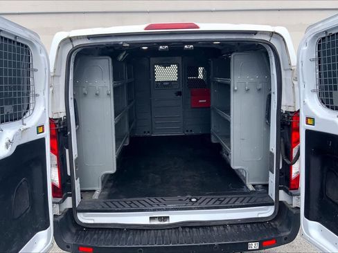 Used 2020 Ford Transit 150 Low Roof RWD image 18