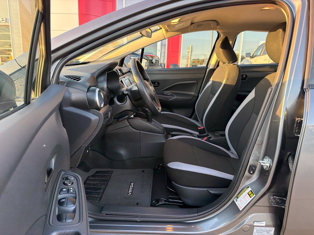Used 2025 Nissan Versa S w/ Trunk Package FWD image 13