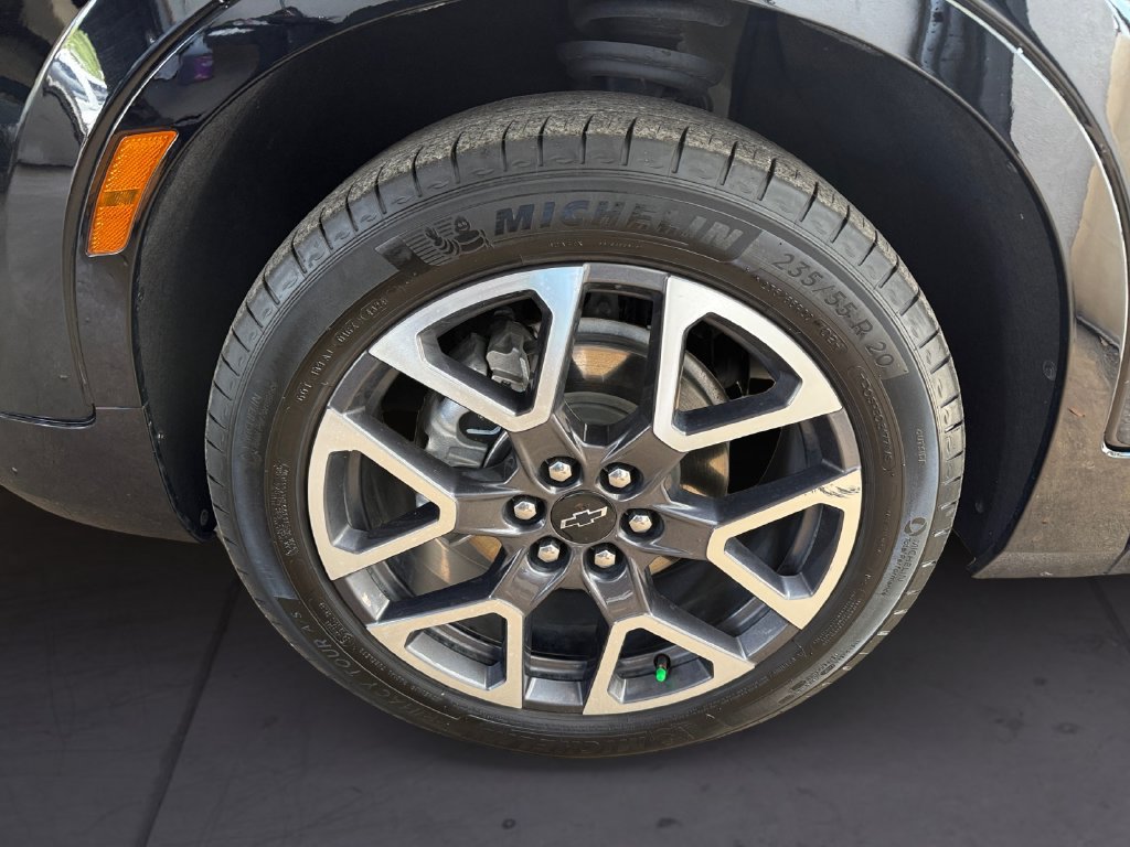 Used 2025 Chevrolet Blazer RS FWD image 9
