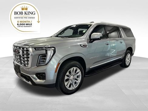 Used 2025 GMC Yukon XL Denali AWD/4WD image 1
