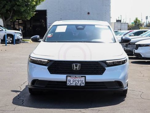 Used 2024 Honda Accord Sport image 3