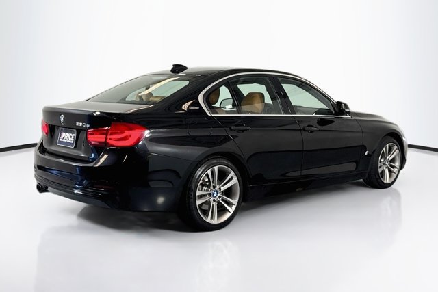 Used 2018 BMW 330e w/ Premium Package RWD image 5