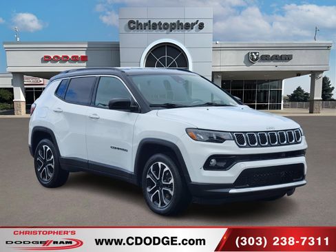 Used 2023 Jeep Compass Limited image 1