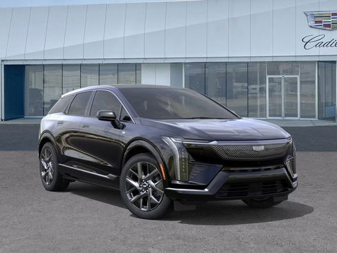 New 2026 Cadillac Optiq Luxury 1 image 7