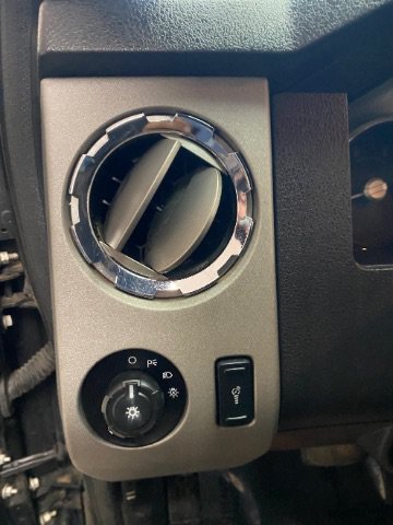 Used 2013 Ford F250 Lariat w/ Chrome Pkg RWD image 13