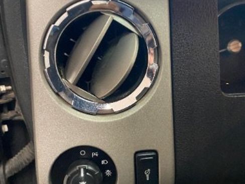 Used 2013 Ford F250 Lariat w/ Chrome Pkg RWD image 13