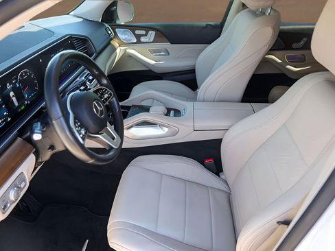 Used 2021 Mercedes-Benz GLS 450 GLS 450 image 9