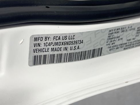 Used 2022 Jeep Cherokee Limited image 31