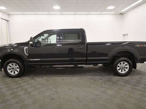 Used 2022 Ford F350 XLT w/ XLT Value Package image 3