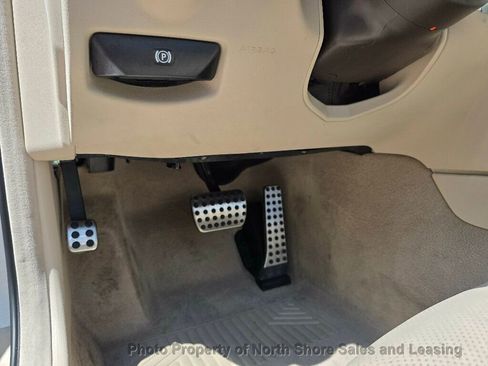 Used 2014 Mercedes-Benz E 350 Cabriolet image 53