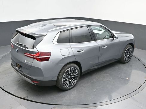 Certified 2025 BMW X3 xDrive30i w/ Premium Package image 36