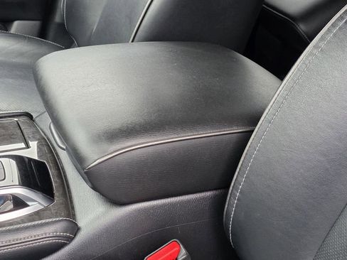 Used 2024 INFINITI QX80 Luxe image 9