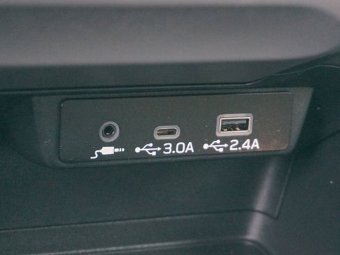 Used 2024 Subaru Crosstrek 2.0i Premium image 20