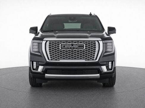 Used 2021 GMC Yukon Denali w/ Denali Premium Package AWD/4WD image 5