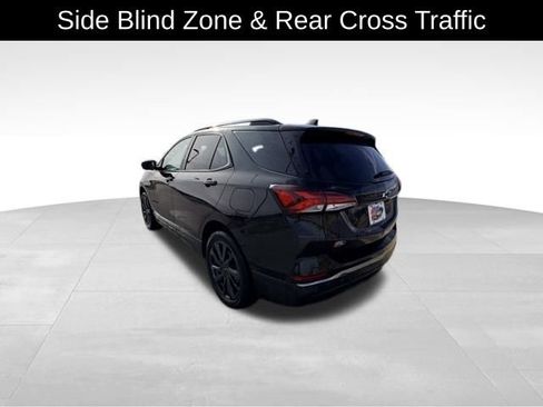 Used 2023 Chevrolet Equinox RS image 5