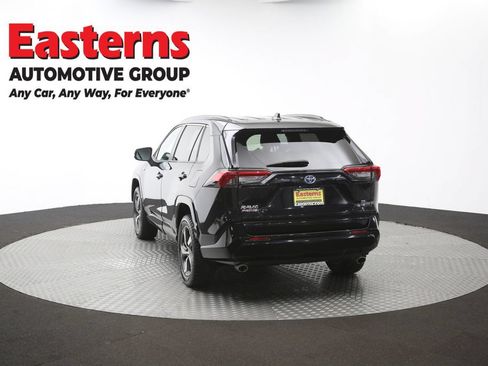 Used 2022 Toyota RAV4 SE AWD/4WD image 37
