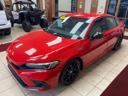 Used 2024 Honda Civic Sport image 1