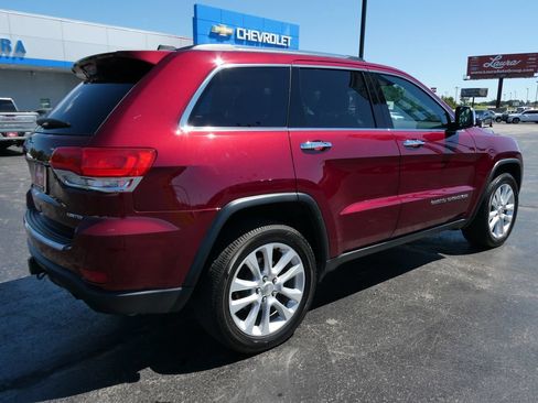 Used 2017 Jeep Grand Cherokee Limited w/ Trailer Tow Group IV AWD/4WD image 5