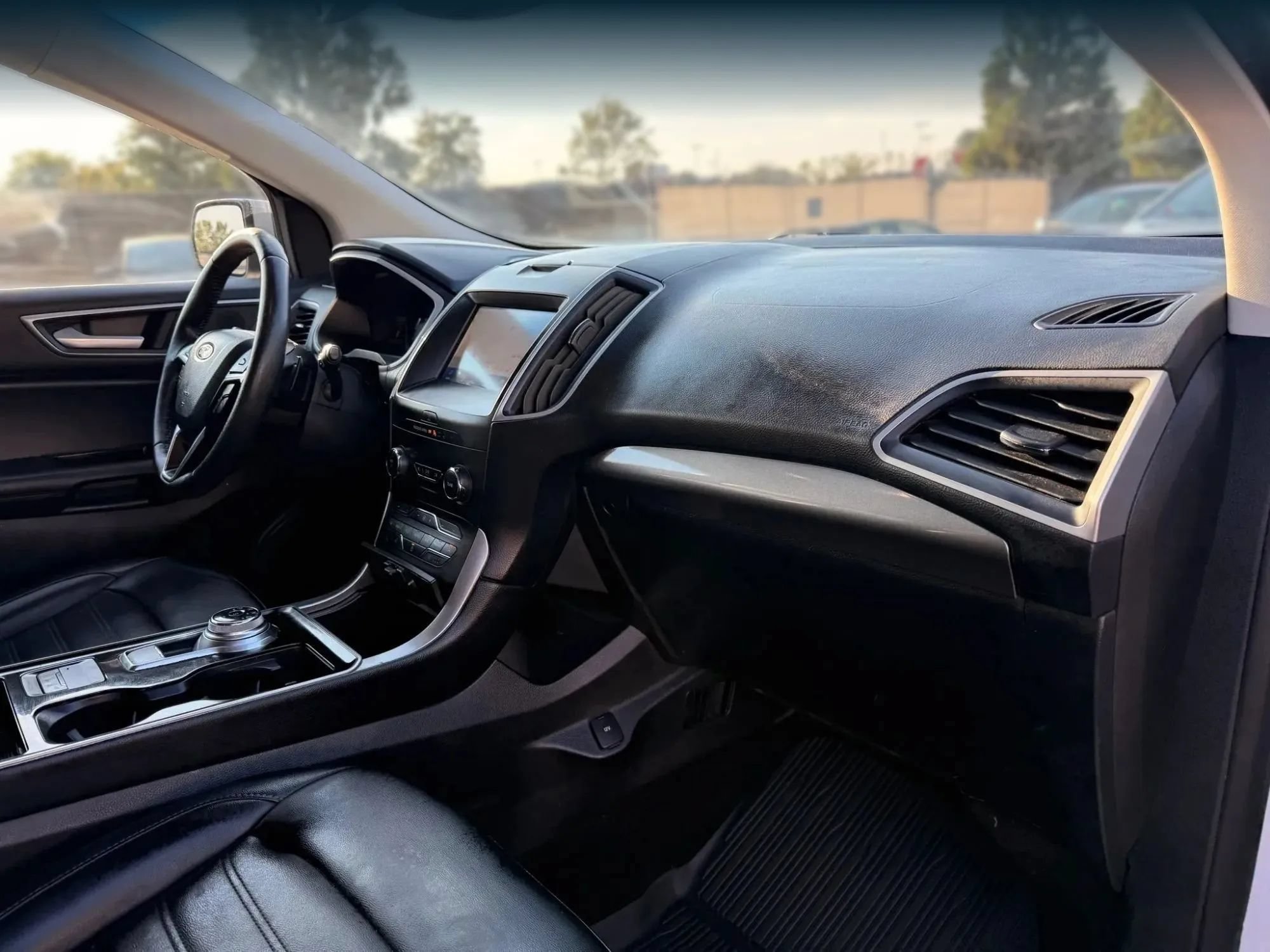 Used 2019 Ford Edge SEL w/ Equipment Group 201A AWD/4WD image 19