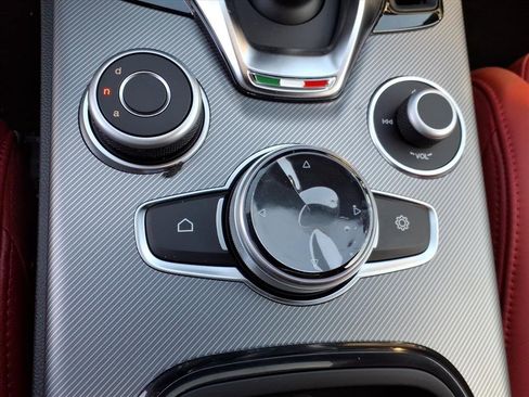 New 2025 Alfa Romeo Stelvio Sprint w/ Veloce Package image 23