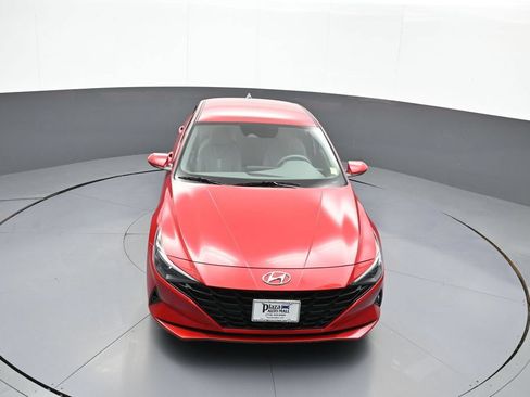 Certified 2023 Hyundai Elantra SEL FWD image 34