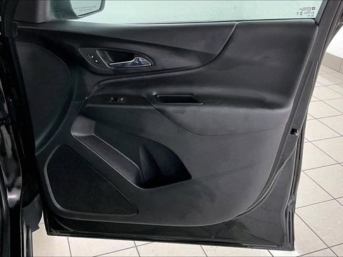 Used 2024 Chevrolet Equinox LT w/ LPO, Floor Liner Package image 28