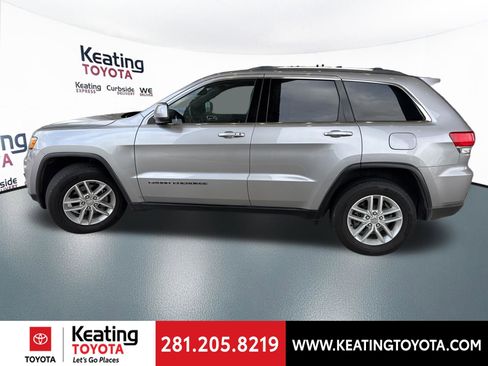 Used 2018 Jeep Grand Cherokee Laredo image 4