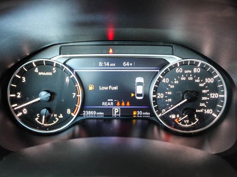 Used 2025 Nissan Altima 2.5 SV FWD image 22