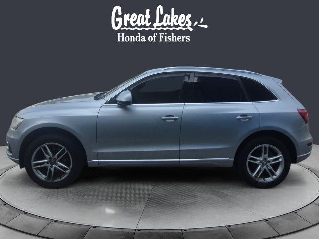 Used 2015 Audi Q5 2.0T Premium Plus w/ Technology Package AWD/4WD image 2